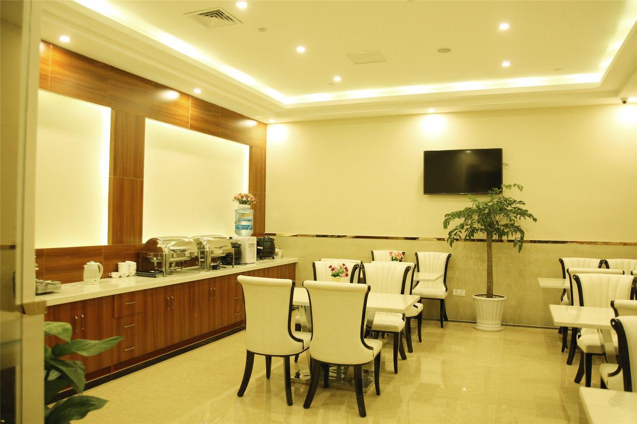 Greentree Alliance Shanghai Chongming Bayi Road Walking Street Hotel Exterior foto